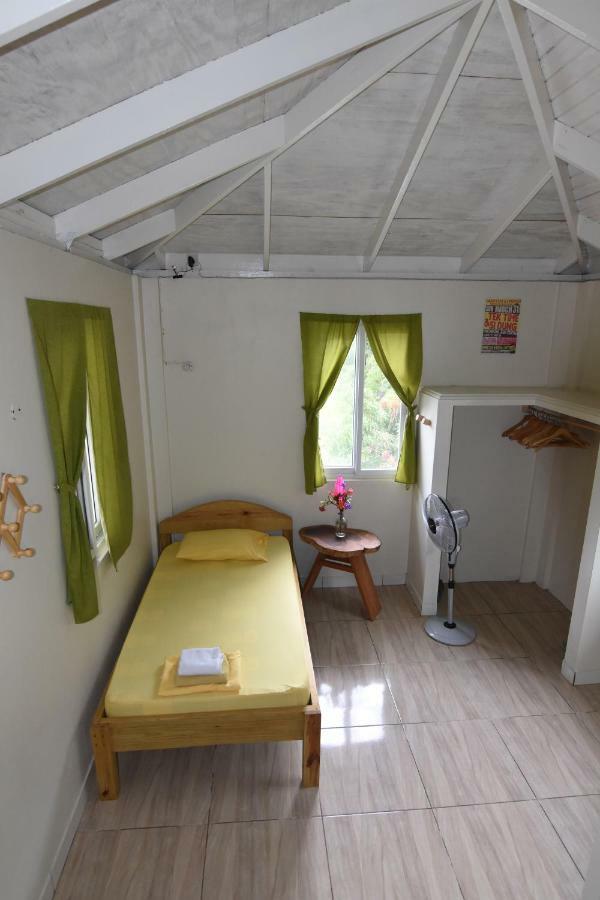 Soufriere Guesthouse Esterno foto