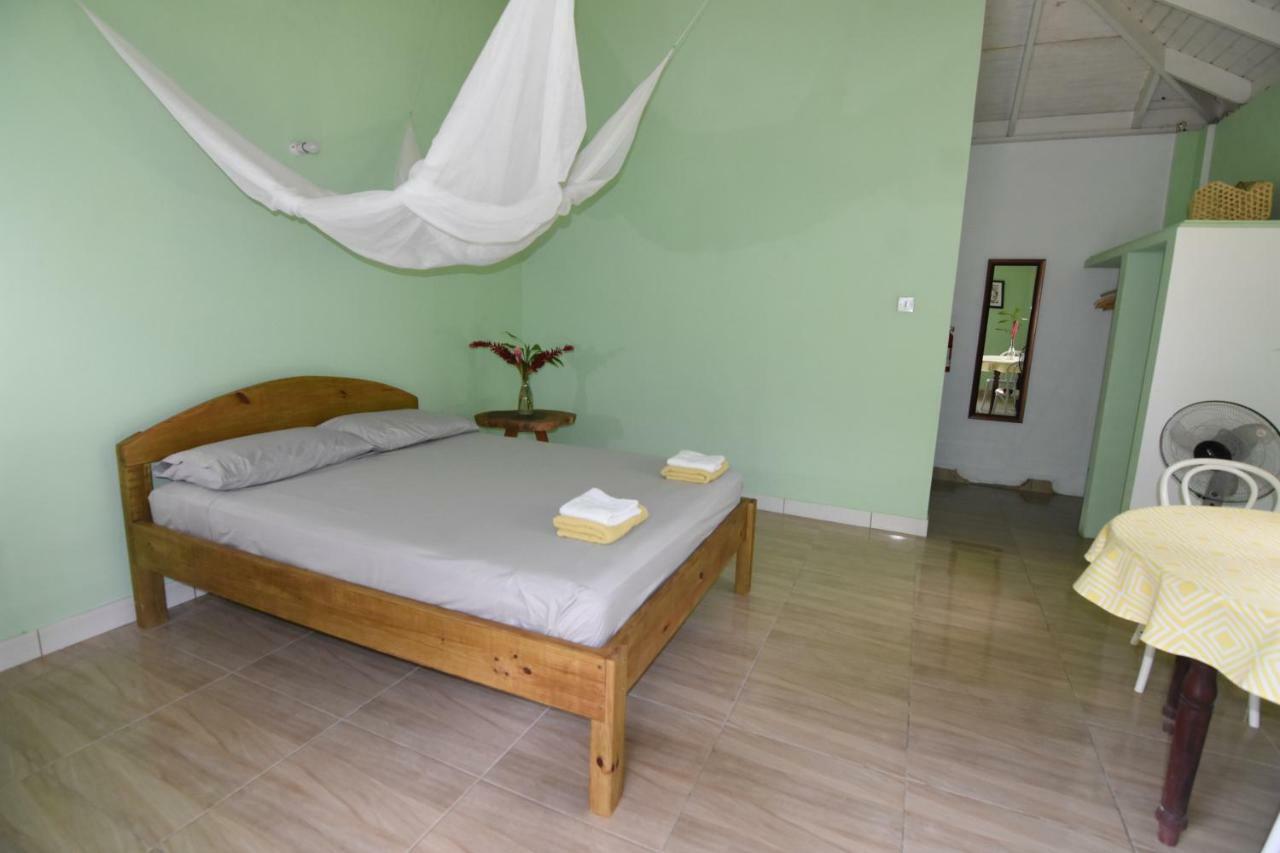 Soufriere Guesthouse Esterno foto